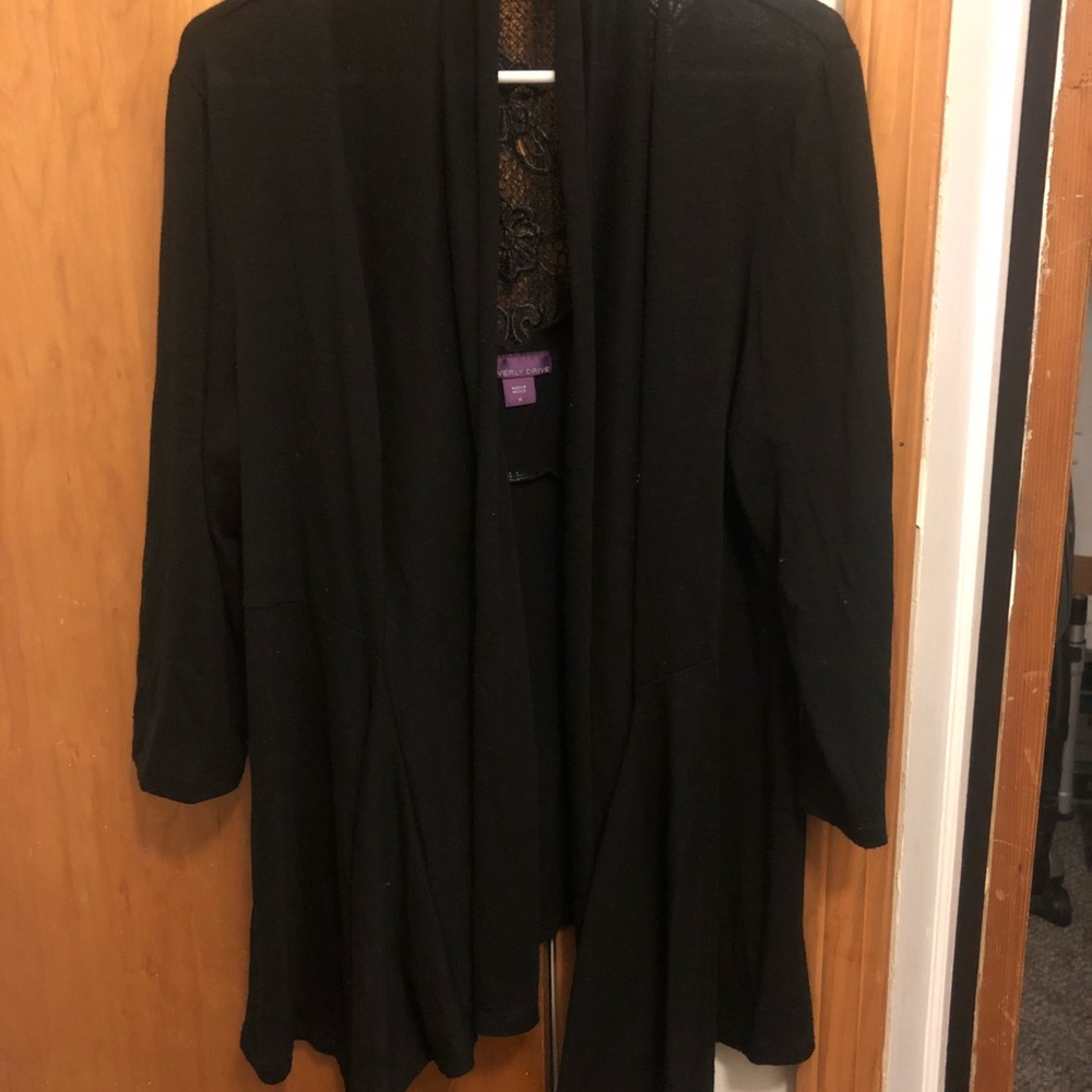 Women’s long sleeve sweater
