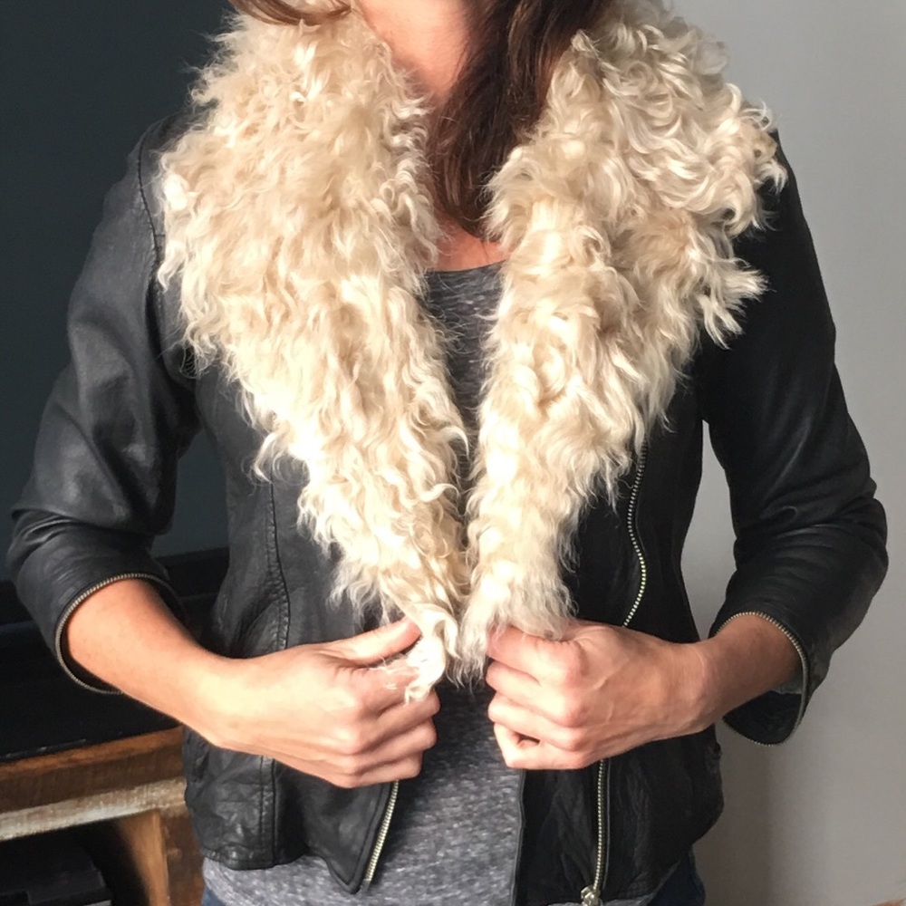 3/4 sleeve black leather jacket