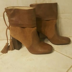 Levity Briana leather bootie - cognac color