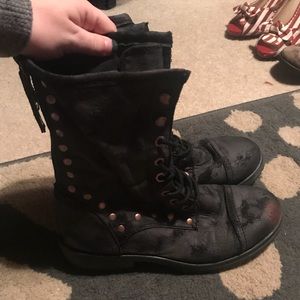 Roxy combat boot