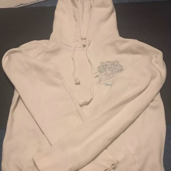 White sweatshirt thick - Picture 1 of 4