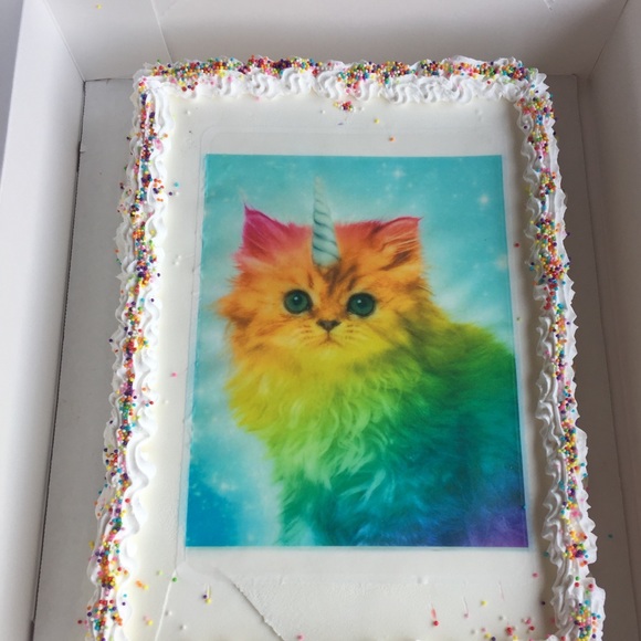 Meet your Posher, Sarah - Picture 1 of 1