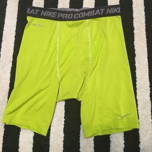 Men's compression shorts