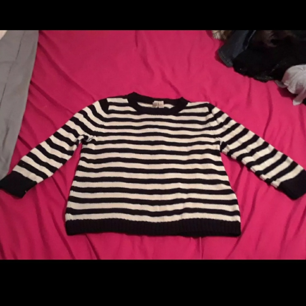 Forever 21 sweater