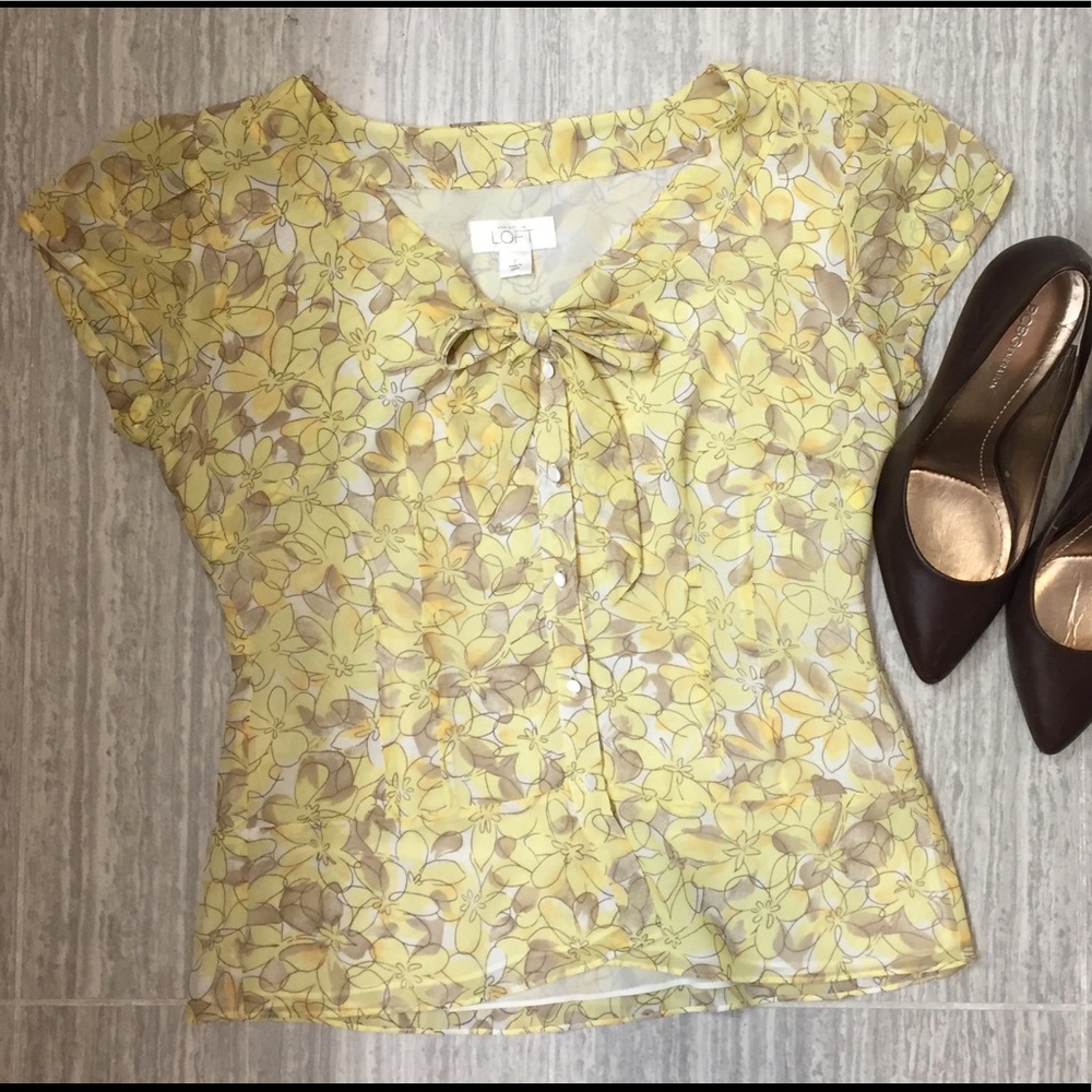 Ann Taylor Loft size 2 blouse