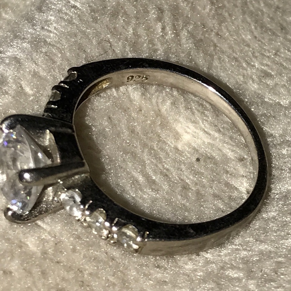 925 Sterling Silver Ring - image 4