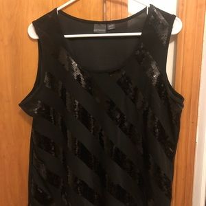 Women’s short sleeve top