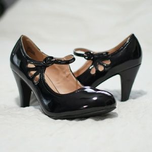 Cute Mary Jane Pumps