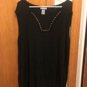 Women’s short sleeve top