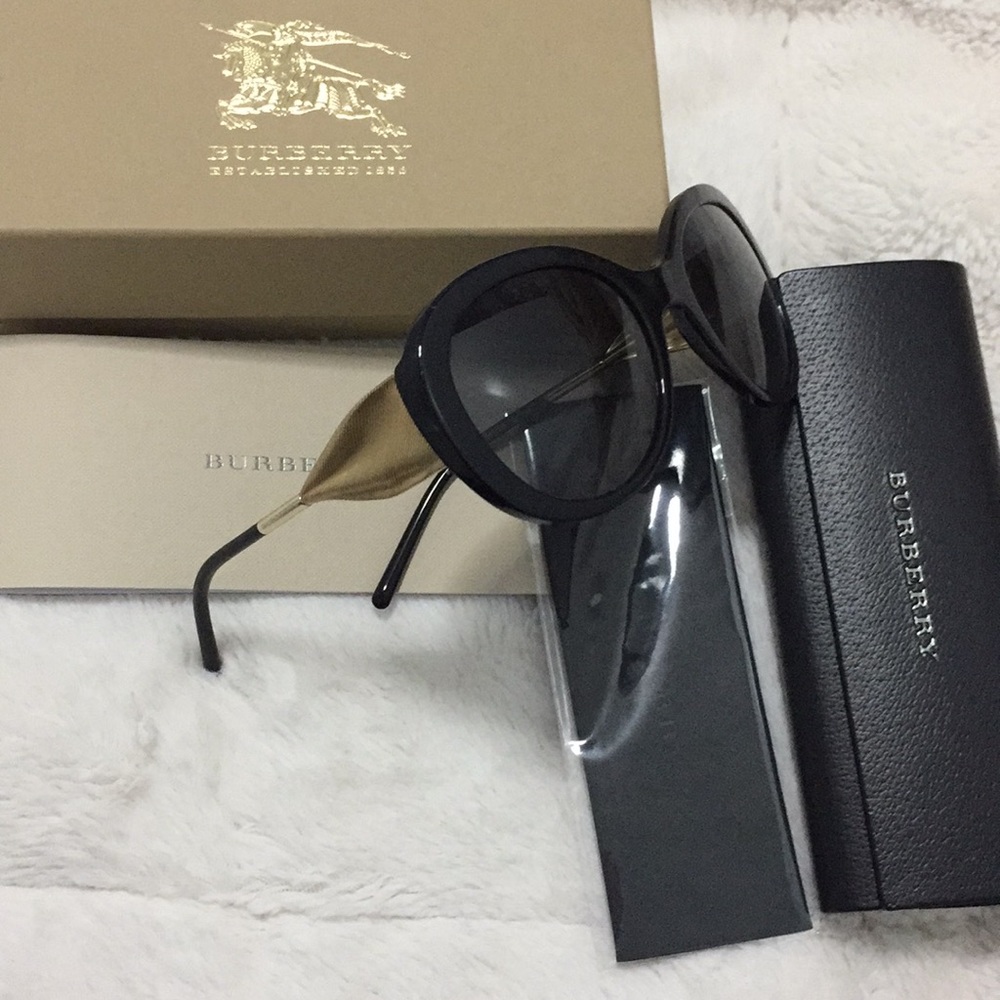 #25 Burberry sunglasses