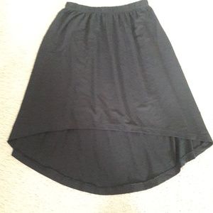 Comfortable and stylish women's black skirt.