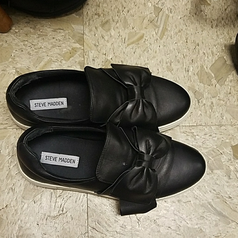 Steve madden flats-used