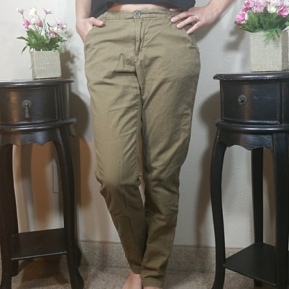 H&M Pants - Picture 2 of 4
