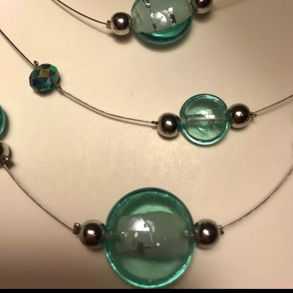 Mint layered necklace - Picture 2 of 2