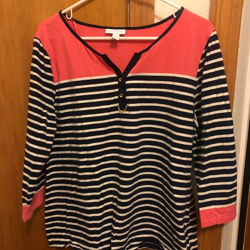 Women’s long sleeve top