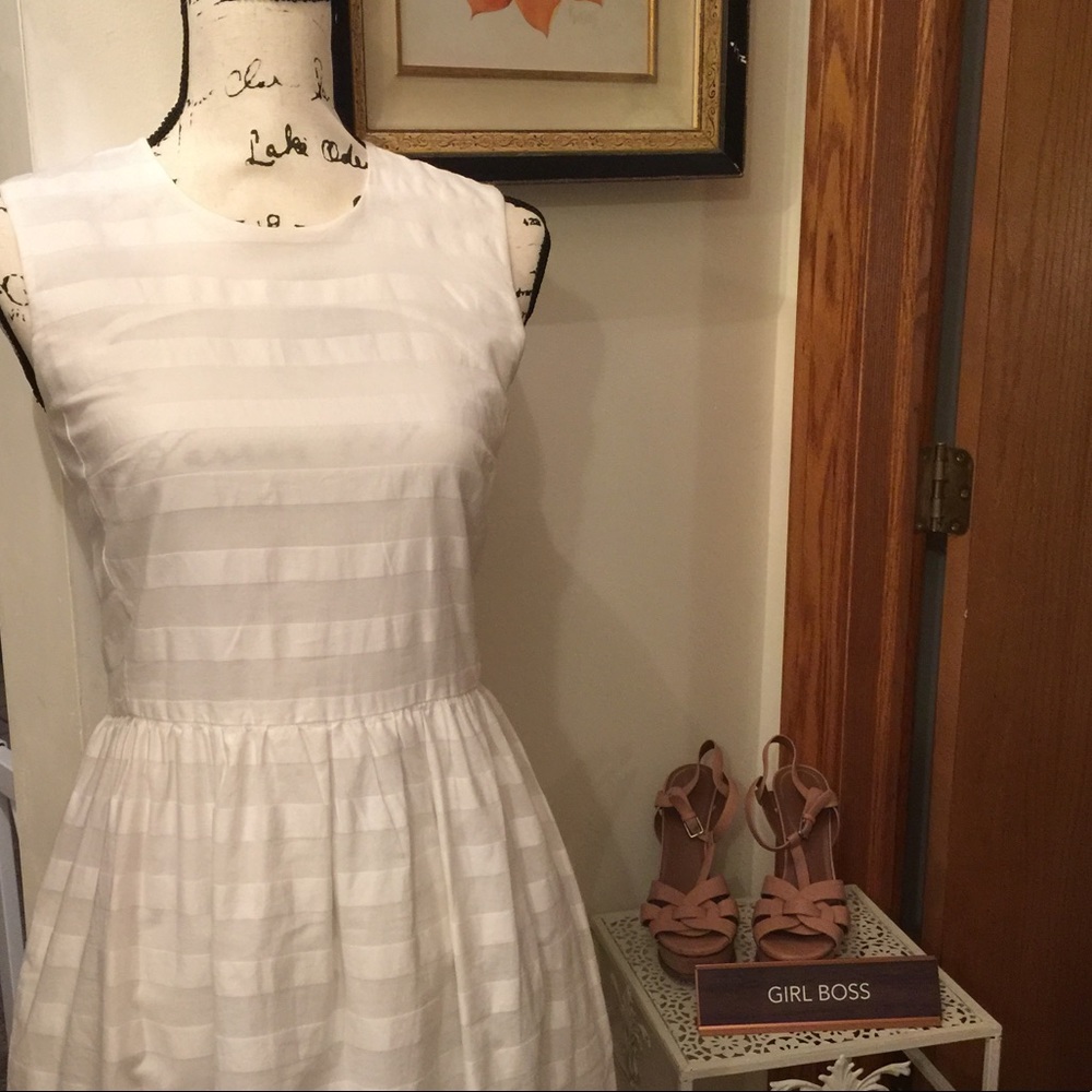 White Gap Dress NWT