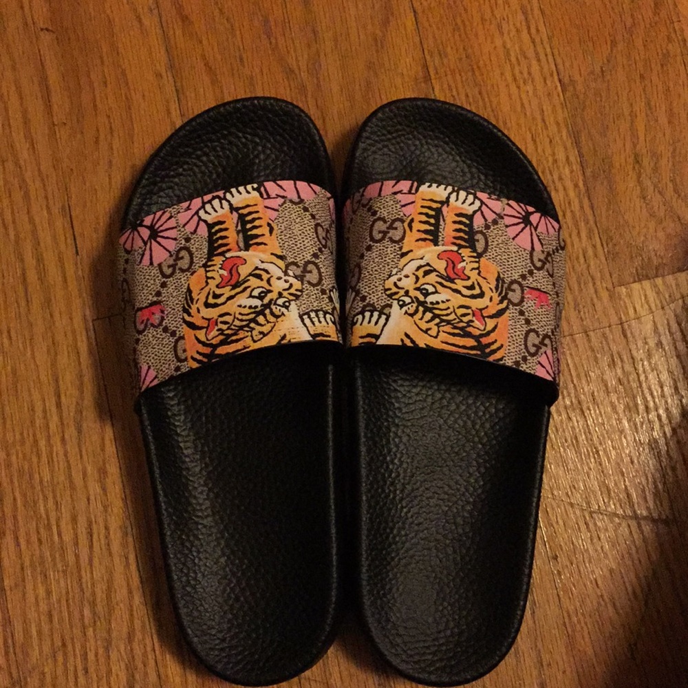 Gucci slides