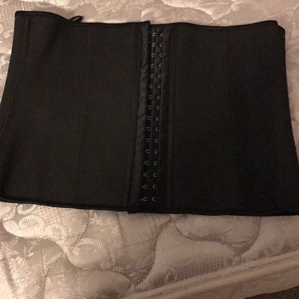 Corset waist trainer