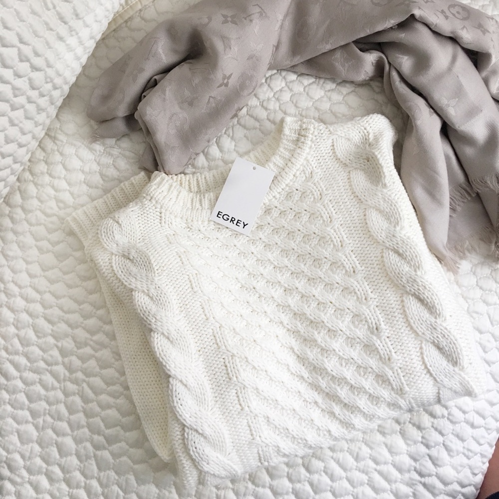 NWT Egrey sweater