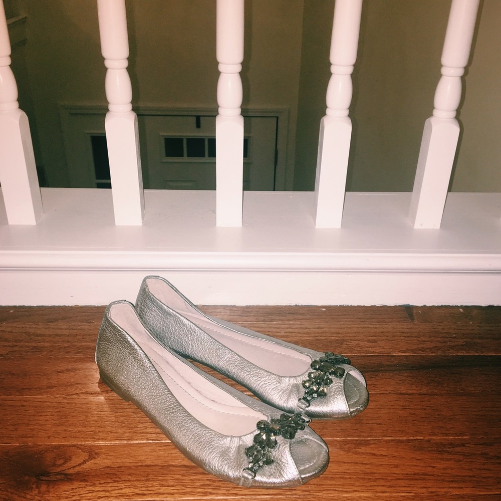 LEATHER FLATS