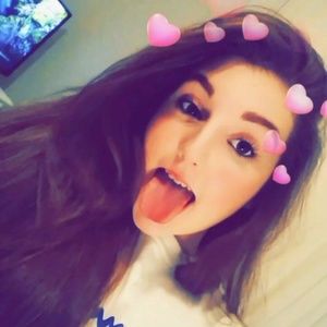 Meet your Posher, Bobbi