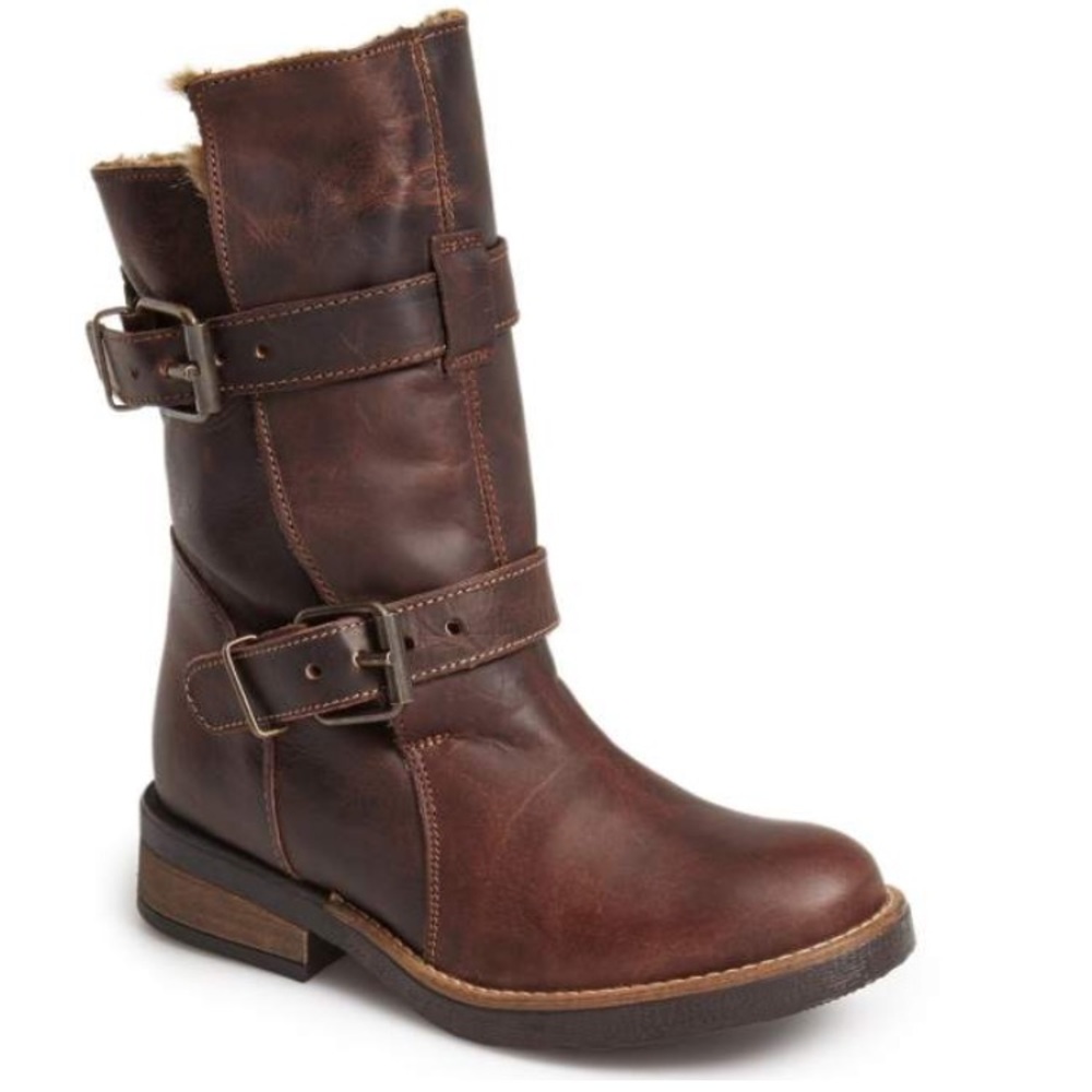 Steve Madden “Caveat” Moro boot