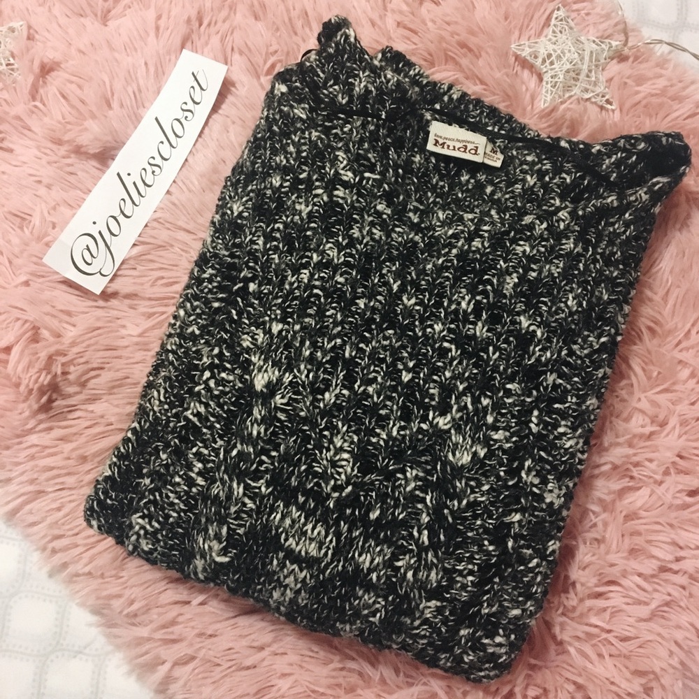 Mudd Long-Tailed Sweater