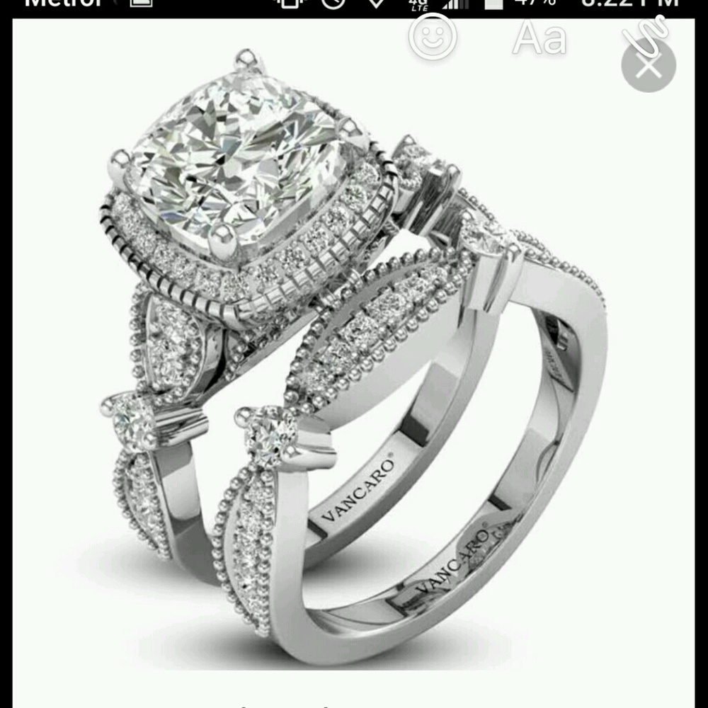 Meet your Posher, Marrio