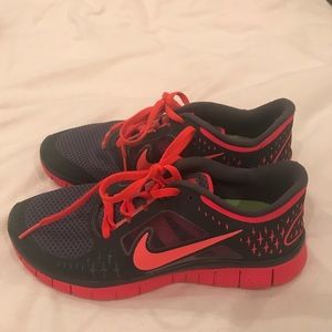 Nike Running Shoes Size 7