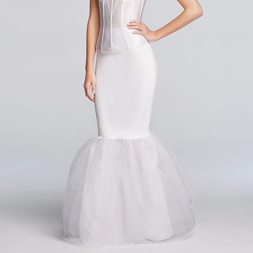Wedding Dress Trumpet Silhouette Slip