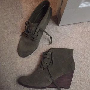 Lucky Brand booties 8.5