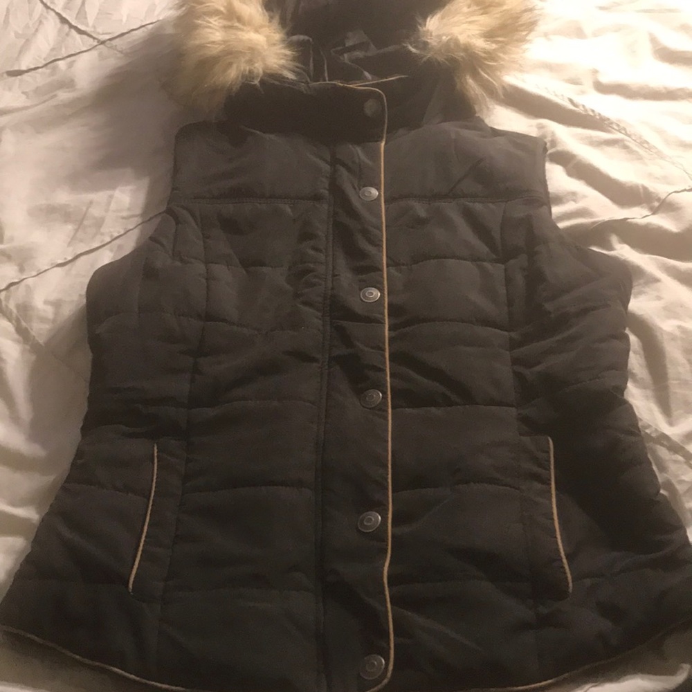 Aeropostale Vest w/ Hood