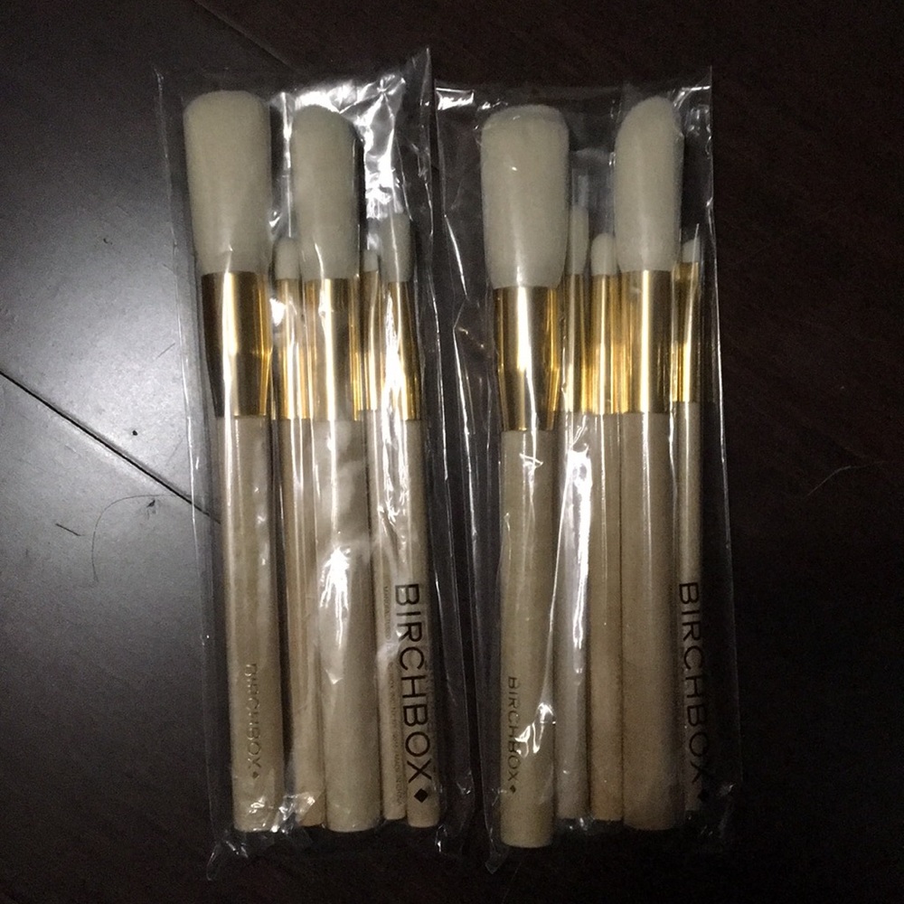 Luxe gold wood brushes synthetic