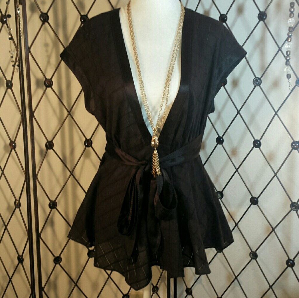 3🎁for $30 Susana Monico Brown Preplum Top