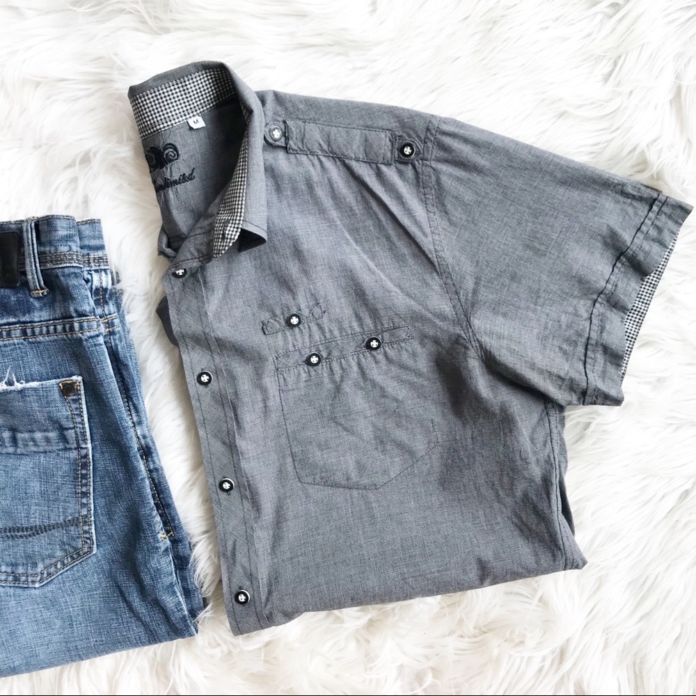 191 Unlimited Button up shirt gray size Medium