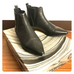 Jeffrey Campbell Black pointed  ankle booties