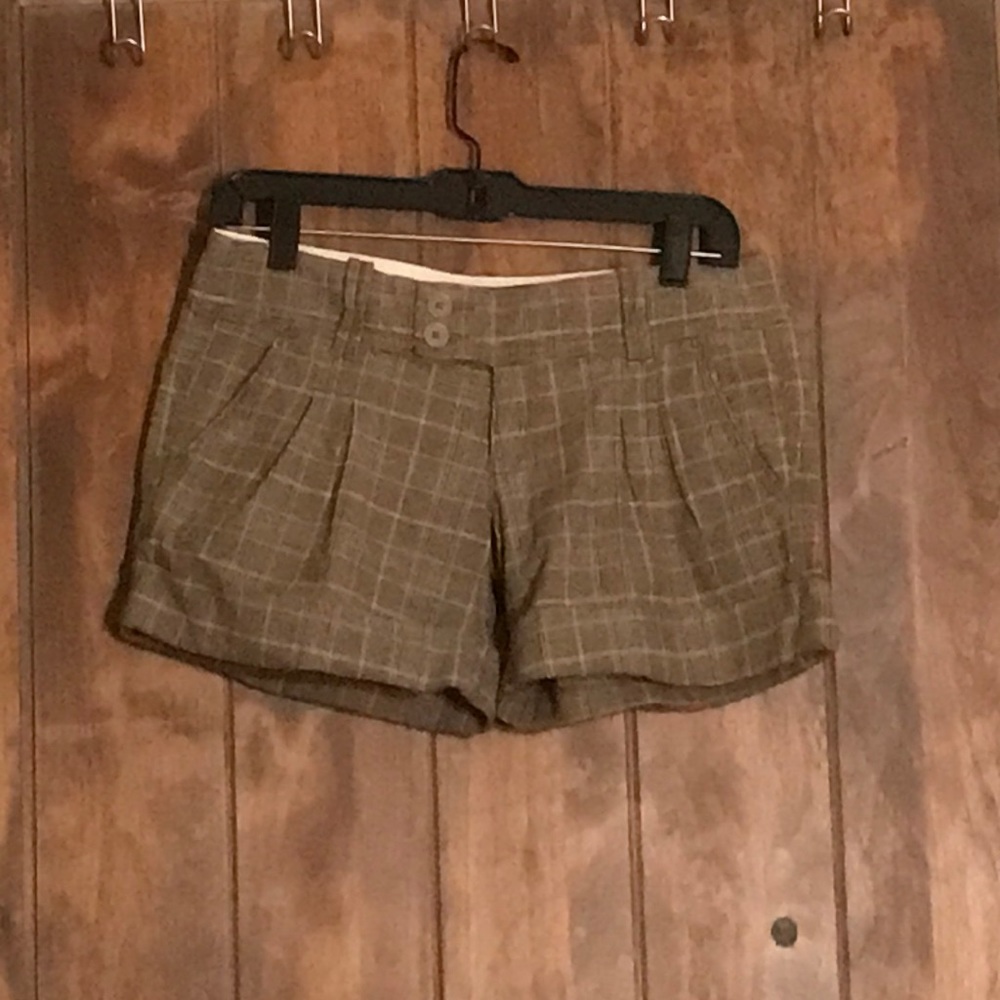 AF plaid shorts
