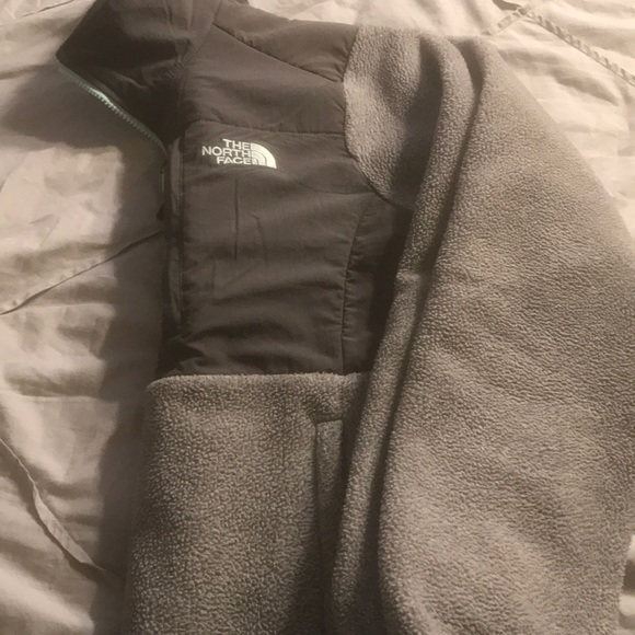 The North Face Denali Jacket - Picture 2 of 3