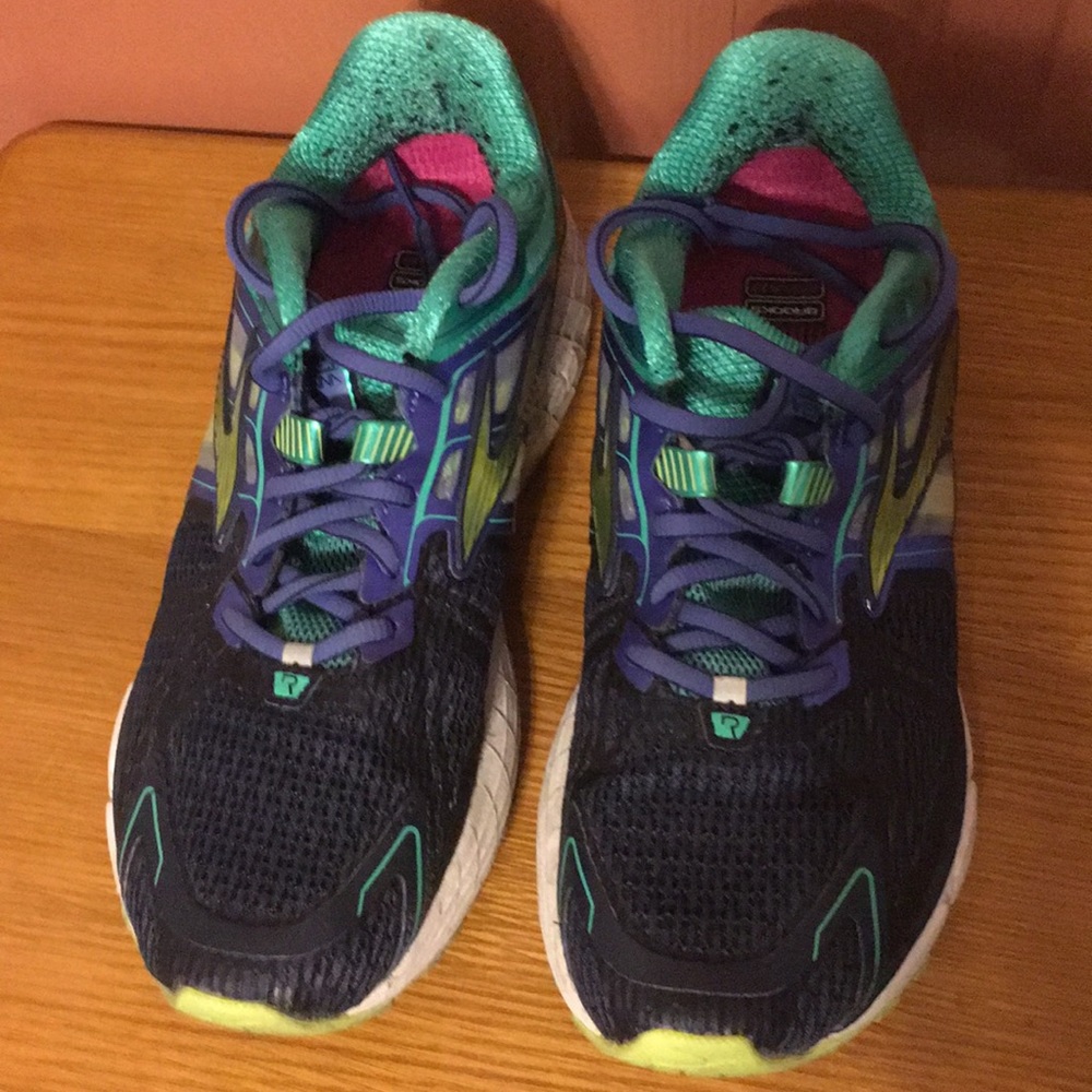 Brooks Ravenna - Multicolor fun!
Great shoes