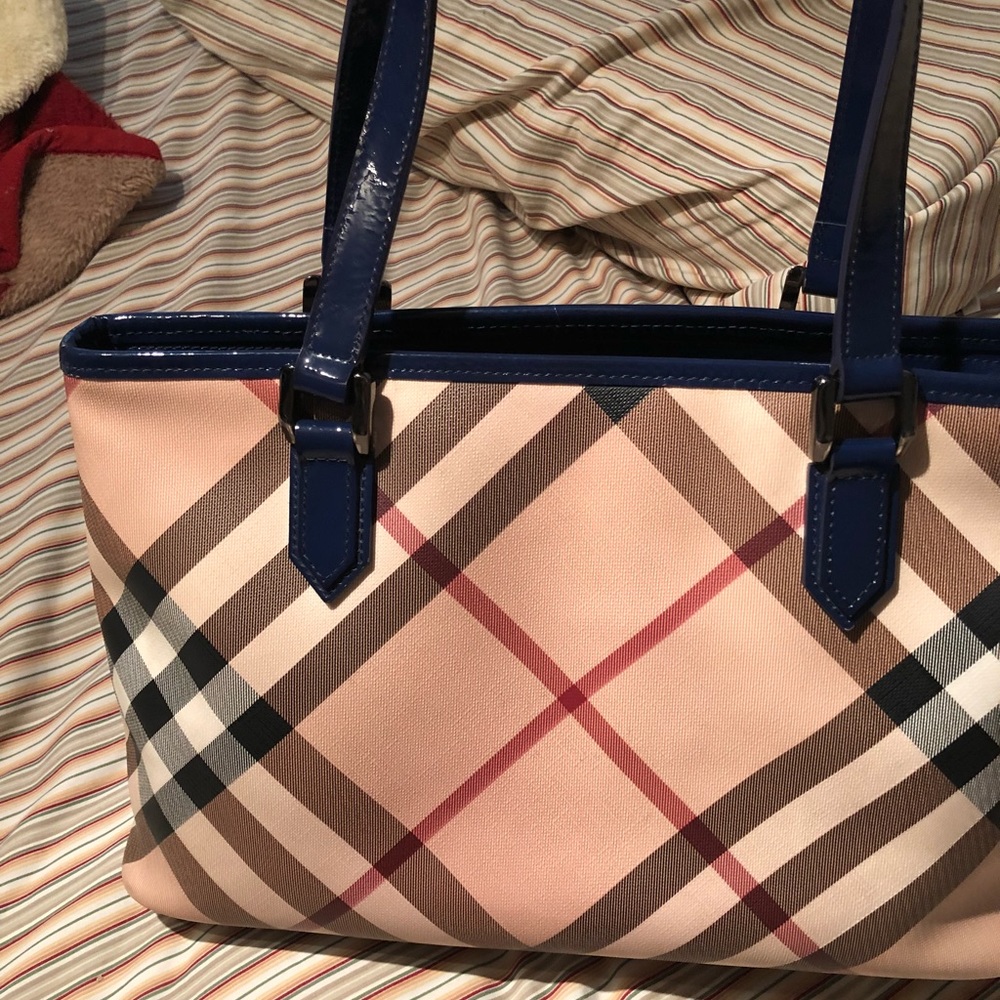 Burberry Nova Check Medium Tote