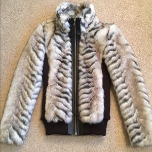 Luxurious Guess Faux Fur Coat