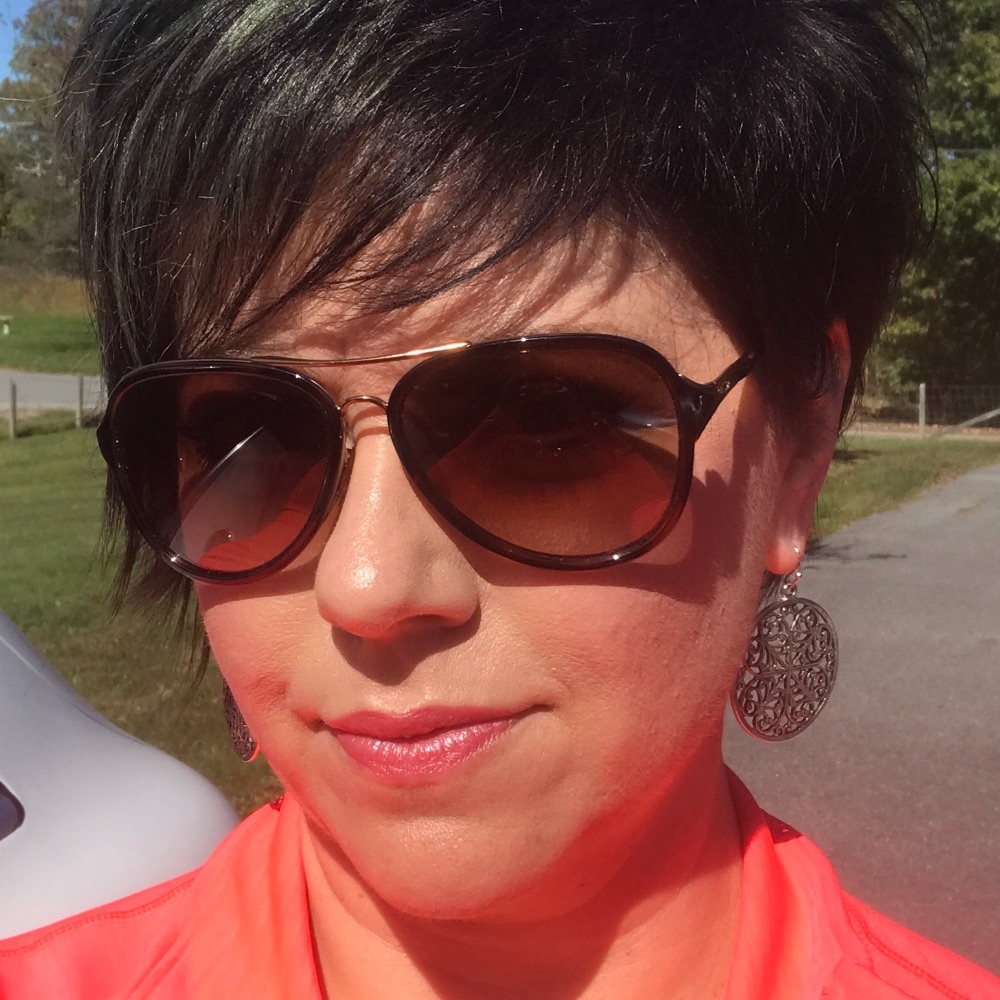 Meet your Posher, Diane