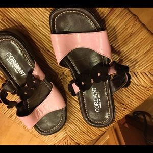 Adorable Cordani sandals