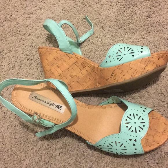 American Eagle Light blue wedges - Picture 2 of 2