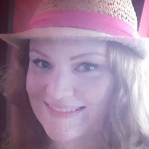 Meet your Posher, Alison