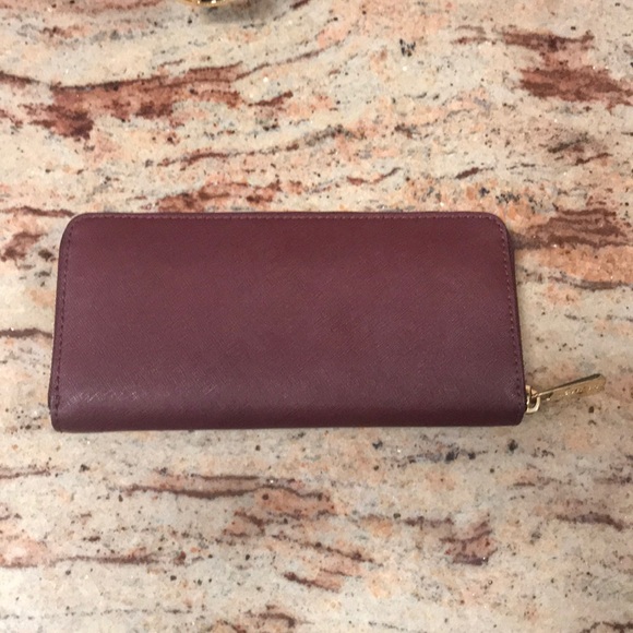 Michael Kors Medium Tote Bag with matching Wallet - Picture 5 of 8