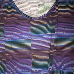 Lularoe Classic Tee