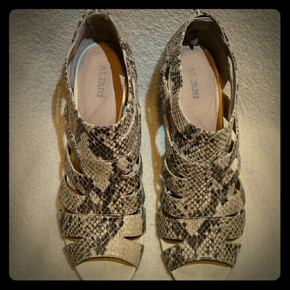 Alfani snake print wedge sandals
