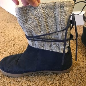 Toms suede and knit boots 9