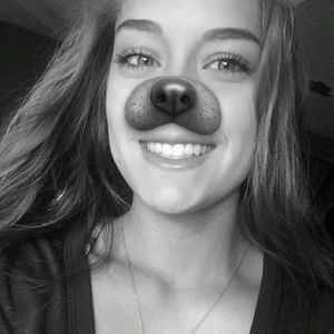 Meet your Posher, Jillian